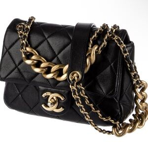 Chanel Shoulder Bag